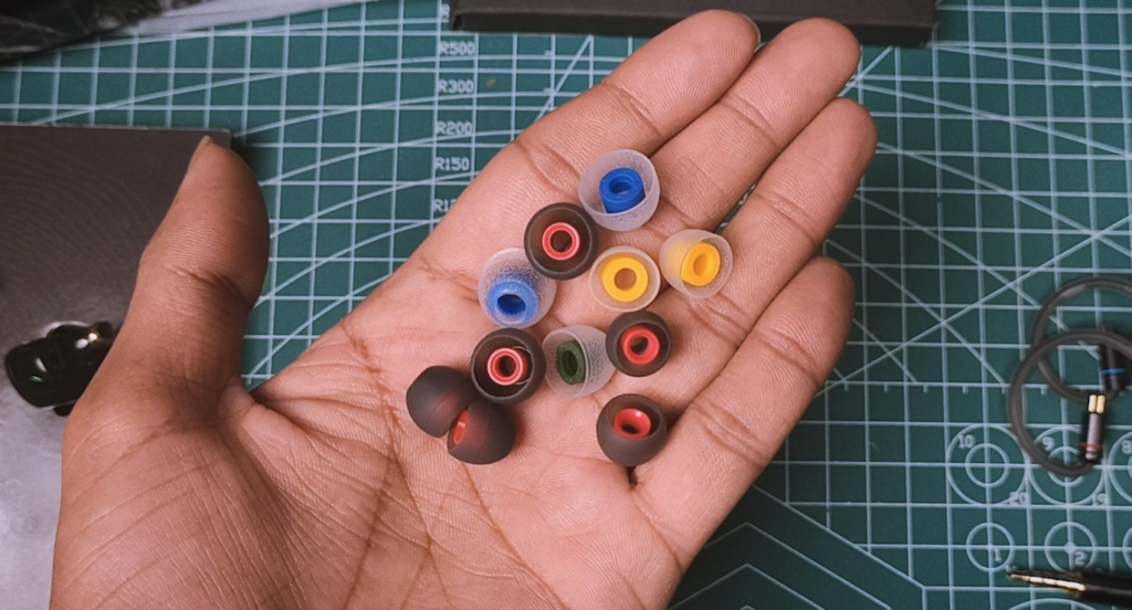 Tangzu Waner Sancai Eartips